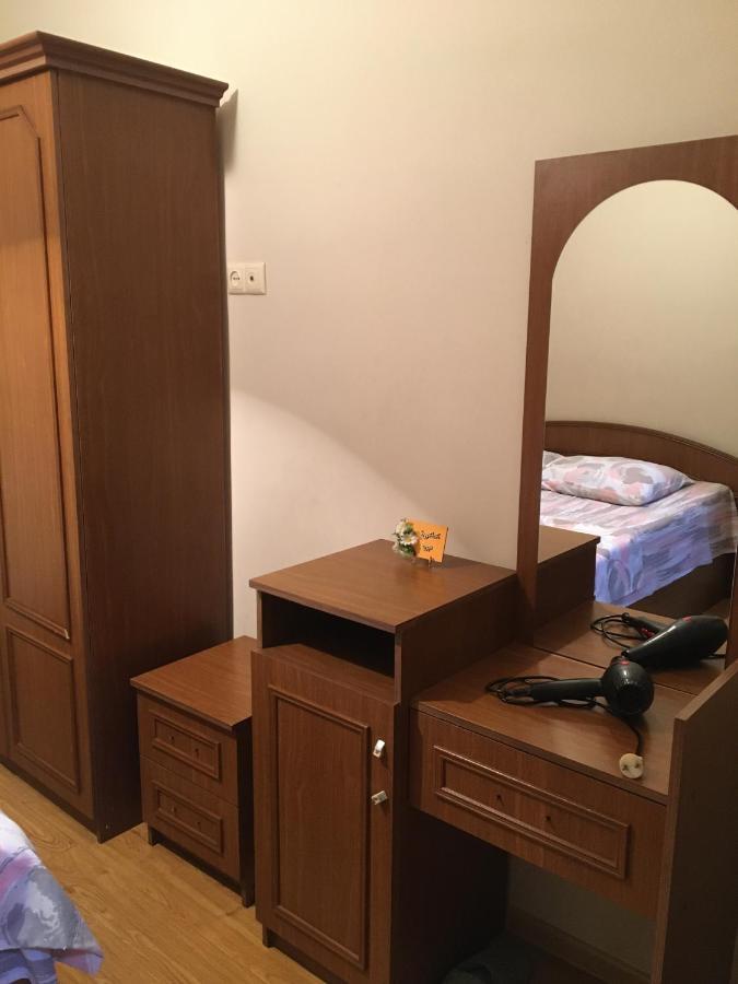 Apartment Gulia บาทูมิ ภายนอก รูปภาพ
