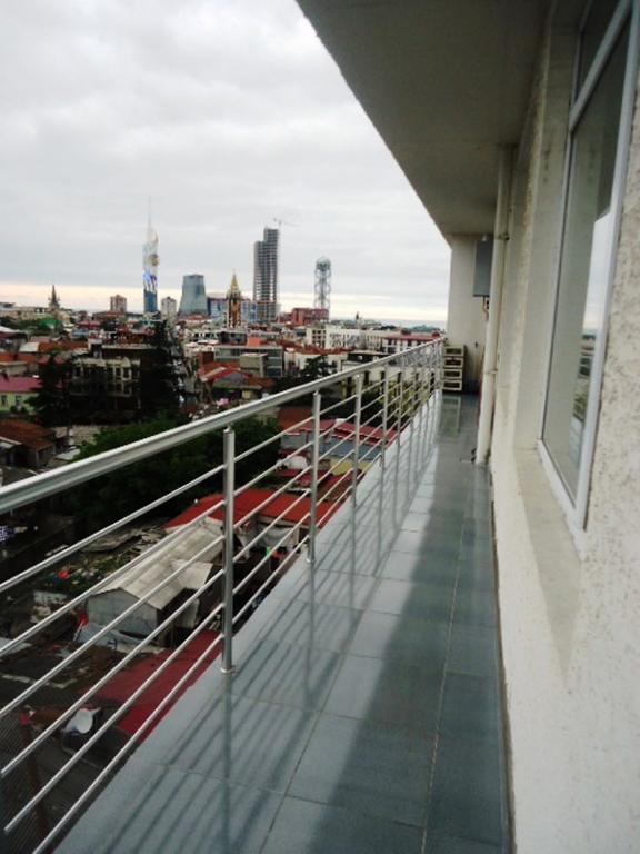 Apartment Gulia บาทูมิ ภายนอก รูปภาพ